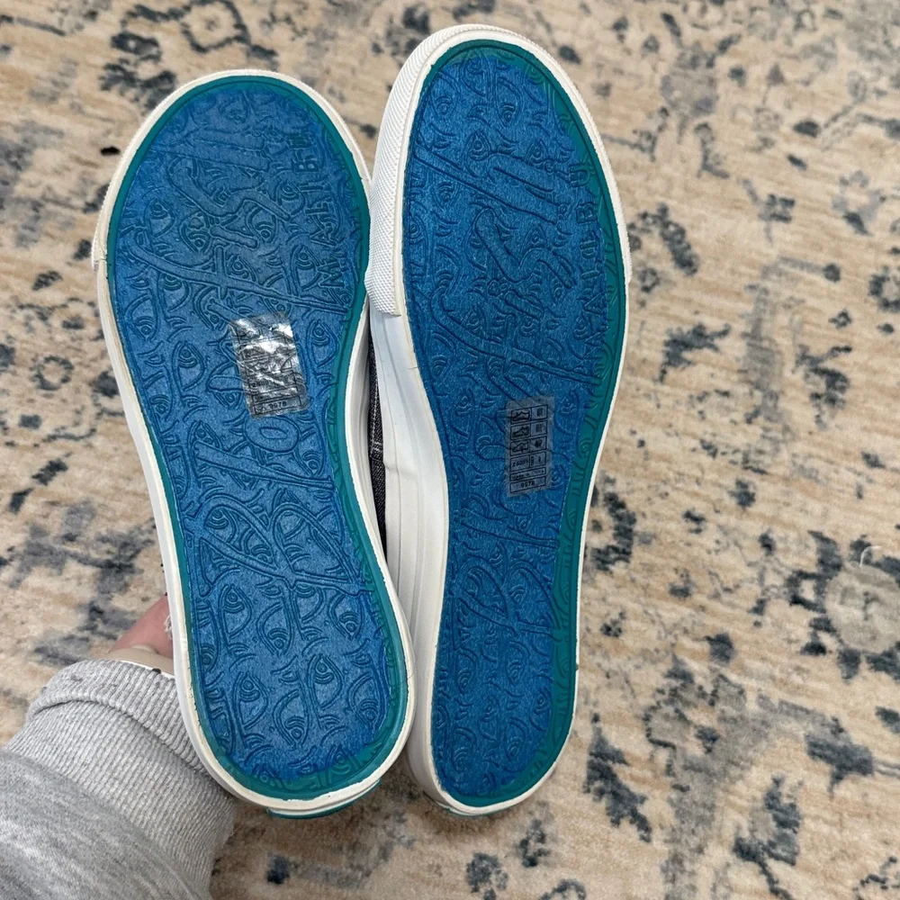 Women’s Blowfish Navy Slip on Sneakers - Picture 8 of 8